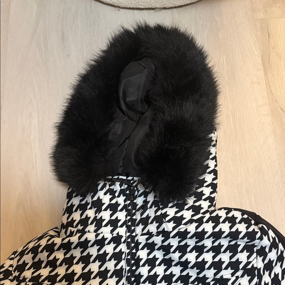 Black and White Houndstooth Ski Suit - Picture 4 of 8